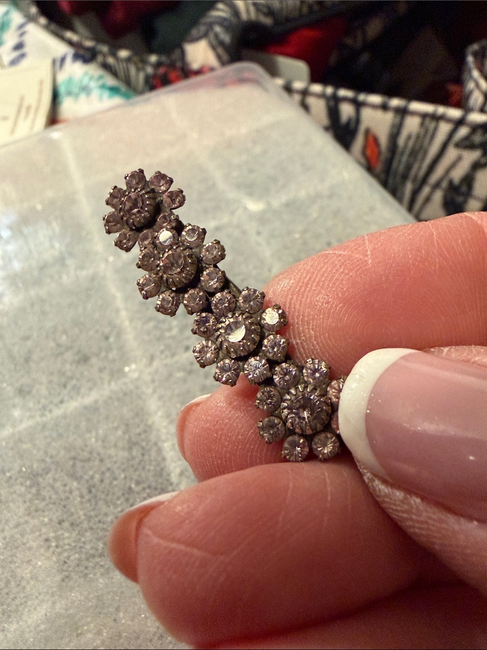 Blush vintage Crystal Flower Cluster hair clip made in France great condition